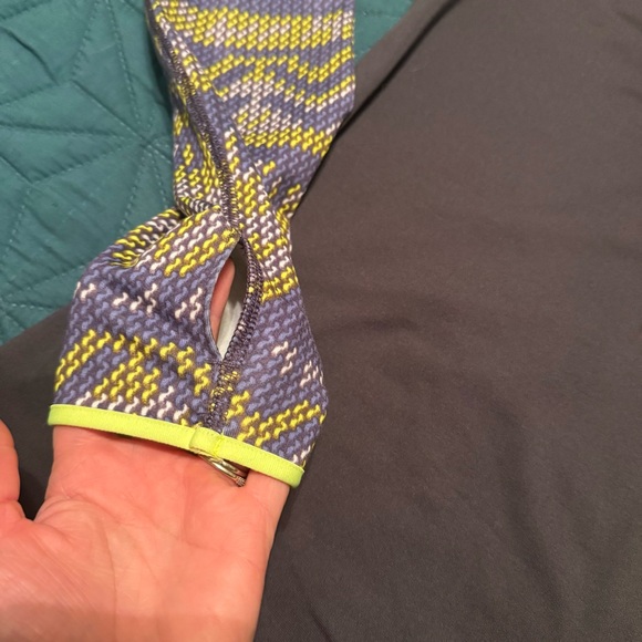 Nike Pro Dri-Fit Women’s Large L Quarter Zip Pullover - Running - Athletic - Picture 5 of 6